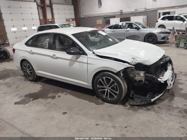 2022 VOLKSWAGEN JETTA 3VWBM7BU4NM002213