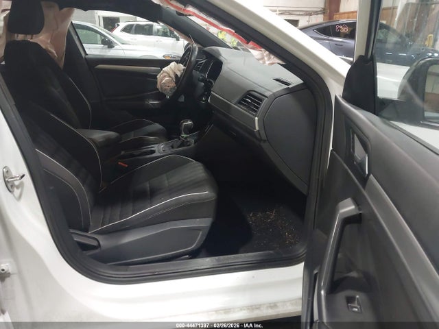 2022 VOLKSWAGEN JETTA 3VWBM7BU4NM002213 Photo 4