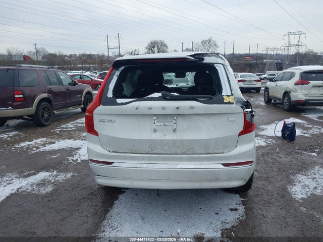 YV4H60CF1R1192194 Volvo Xc90 Recharge Plug-in Hybrid T8 Ultimate Bright Theme 7-seater