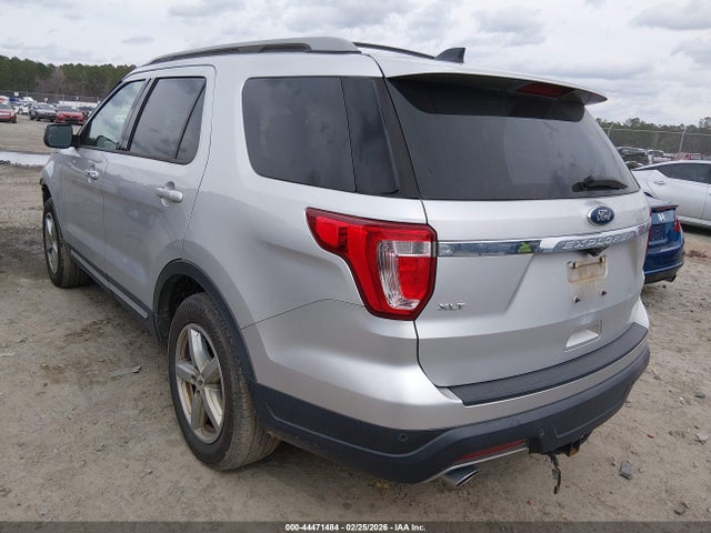 Ford EXPLORER XLT 2018 1FM5K7D83JGB15107 Image 3
