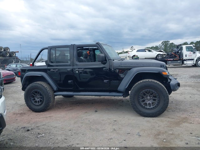 44471522 :رقم المزاد ، 1C4HJXDG6NW253313 vin ، 2022 Jeep Wrangler Unlimited High Tide 4x4 مزاد بيع