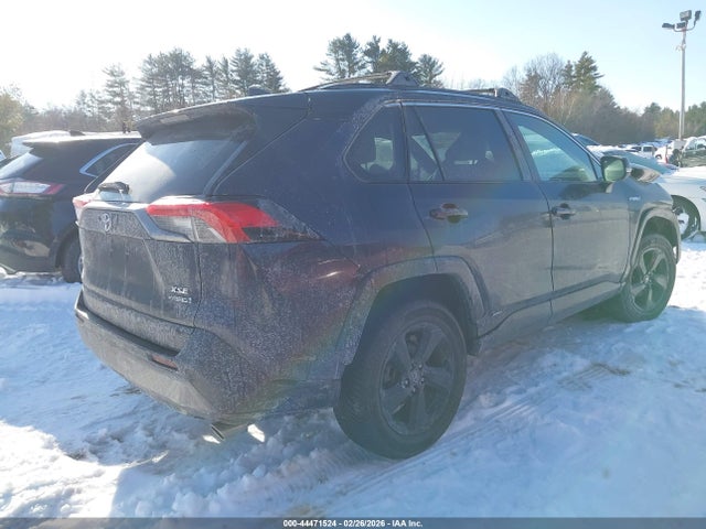 2021 TOYOTA RAV4 HYBRID 4T3E6RFV5MU017762 Photo 3