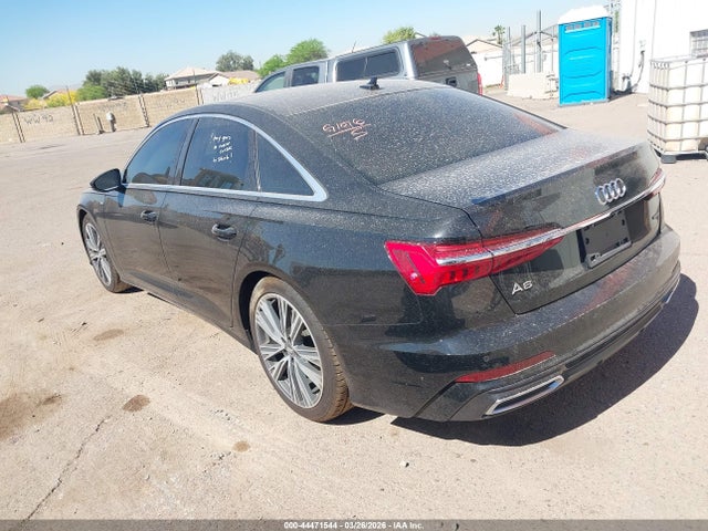2019 AUDI A6 WAUL2AF27KN115624 Photo 2