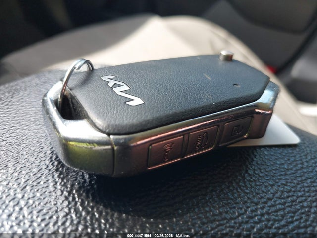 44471594 :رقم المزاد ، 3KPF24AD7NE434217 vin ، 2022 Kia Forte Lxs مزاد بيع