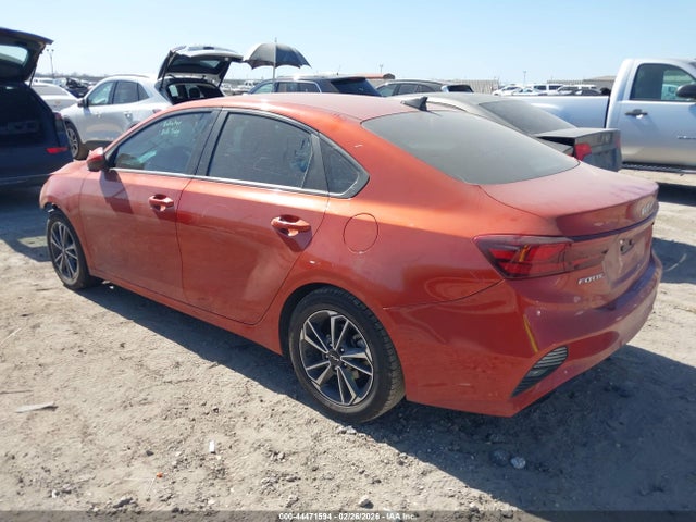 44471594 :رقم المزاد ، 3KPF24AD7NE434217 vin ، 2022 Kia Forte Lxs مزاد بيع