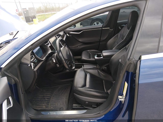 Продаж на аукціоні авто 2016 Tesla Model S 60/70/75/85, vin: 5YJSA1E12GF160566, номер лоту: 44471628