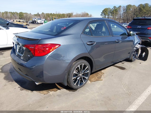 2018 TOYOTA COROLLA 2T1BURHEXJC073532 Photo 3
