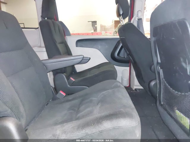44471737 :رقم المزاد ، 2C4RDGBG0FR743772 vin ، 2015 Dodge Grand Caravan Se مزاد بيع