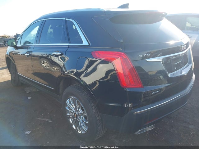 44471757 :رقم المزاد ، 1GYKNDRS7JZ188626 vin ، 2018 Cadillac Xt5 Luxury مزاد بيع