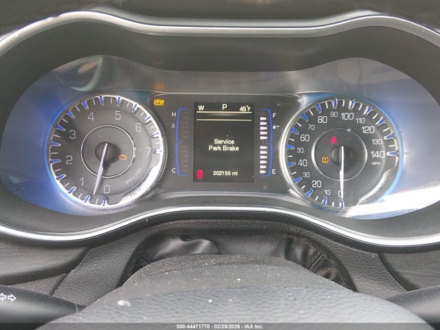 2015 CHRYSLER 200 1C3CCCAB5FN602351 Photo 6