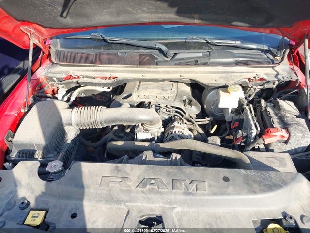 2020 Ram 1500 Big Horn  4x4 5'7 Box მანქანა იყიდება აუქციონზე, vin: 1C6SRFFT3LN208374, აუქციონის ნომერი: 44471800
