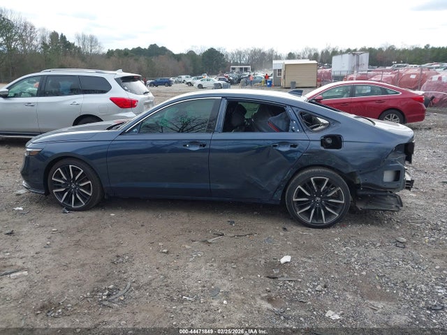 1HGCY2F82RA047697 Honda Accord Hybrid Touring