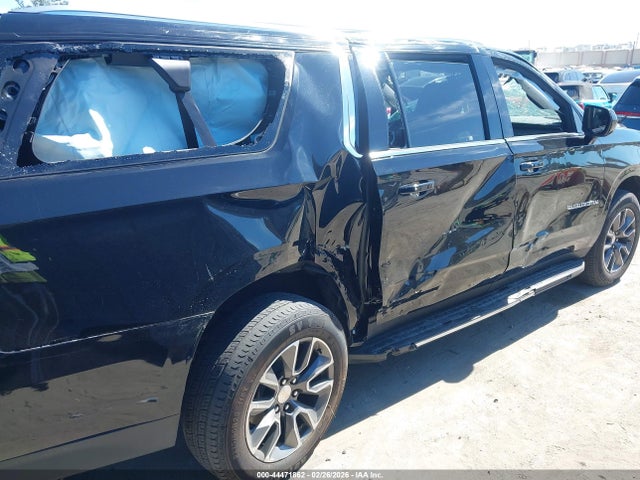 1GNSKCKT3RR152253 Chevrolet Suburban 4wd Lt