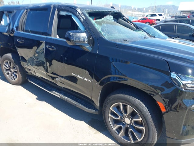 1GNSKCKT3RR152253 Chevrolet Suburban 4wd Lt