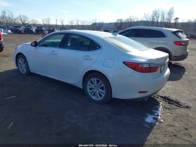 Aukcja sprzedaży 2015 Lexus Es 350, vin: JTHBK1GG1F2163862, numer aukcji: 44471870