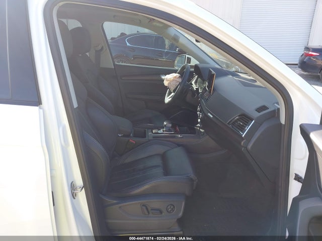 Продажа на аукционе авто 2022 Audi Q5 Premium Plus 45 Tfsi S Line Quattro S Tronic, vin: WA1EAAFY8N2056117, номер лота: 44471874