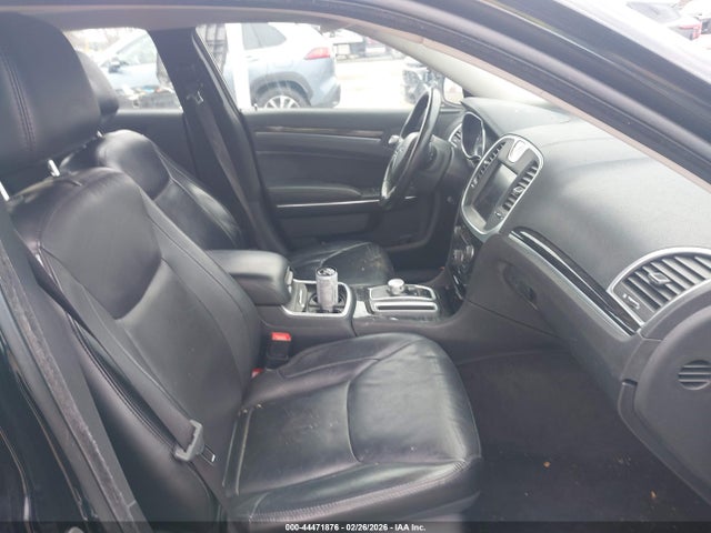 Продаж на аукціоні авто 2016 Chrysler 300 Anniversary Edition, vin: 2C3CCAAGXGH252886, номер лоту: 44471876