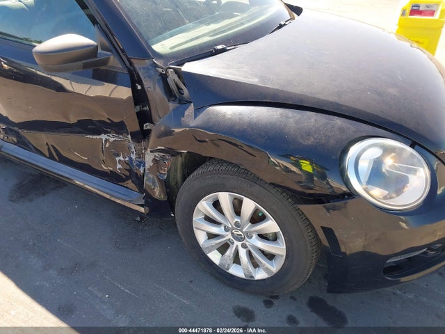 Aukcja sprzedaży 2015 Volkswagen Beetle 1.8t Fleet Edition, vin: 3VWF17AT2FM643428, numer aukcji: 44471878
