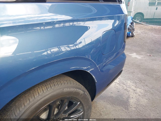 Продажа на аукционе авто 2026 Cadillac Escalade Platinum Sport, vin: 1GYS8GKL6TR110482, номер лота: 44471905