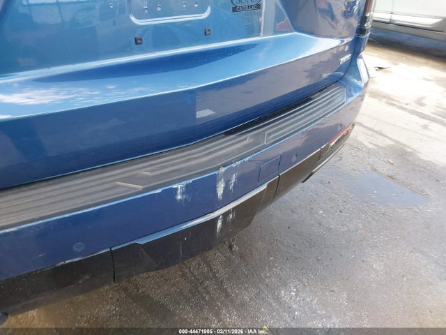Продажа на аукционе авто 2026 Cadillac Escalade Platinum Sport, vin: 1GYS8GKL6TR110482, номер лота: 44471905