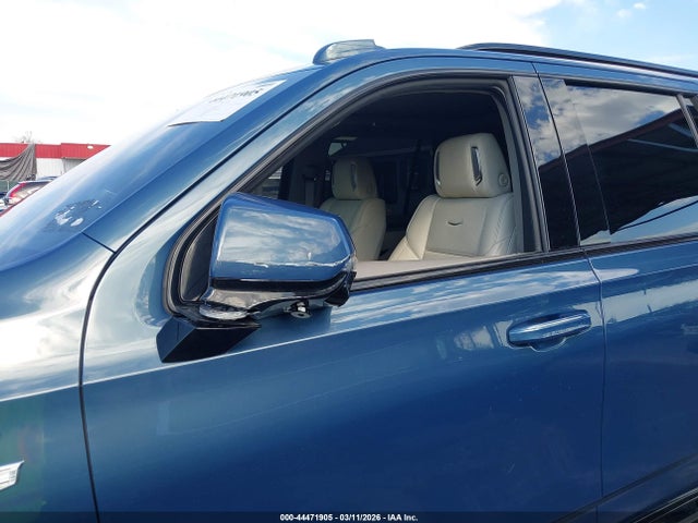 Продажа на аукционе авто 2026 Cadillac Escalade Platinum Sport, vin: 1GYS8GKL6TR110482, номер лота: 44471905