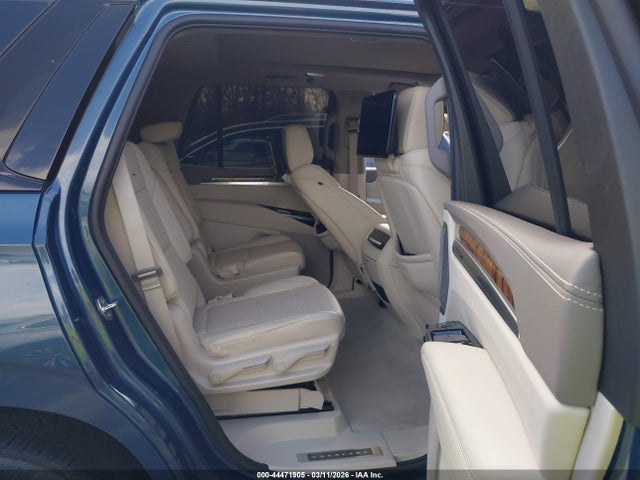 Продажа на аукционе авто 2026 Cadillac Escalade Platinum Sport, vin: 1GYS8GKL6TR110482, номер лота: 44471905