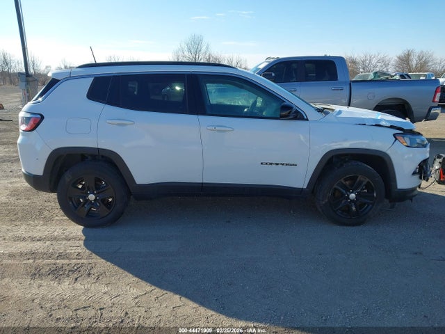 Продажа на аукционе авто 2022 Jeep Compass Latitude 4x4, vin: 3C4NJDBB8NT219582, номер лота: 44471909