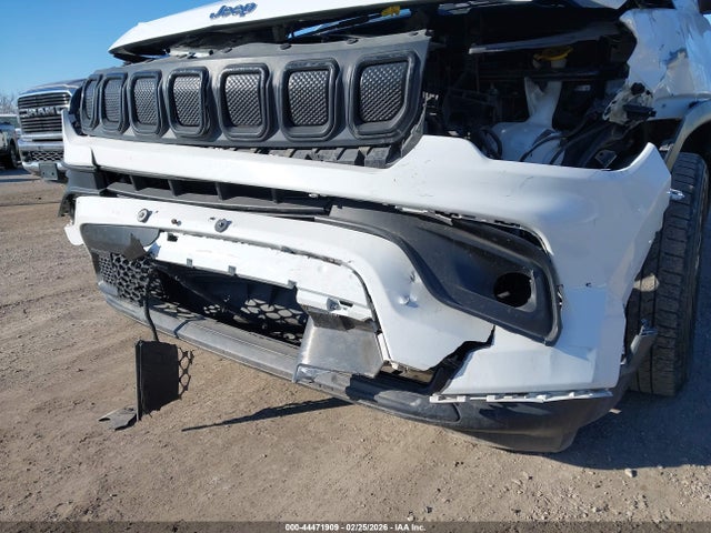 Продажа на аукционе авто 2022 Jeep Compass Latitude 4x4, vin: 3C4NJDBB8NT219582, номер лота: 44471909