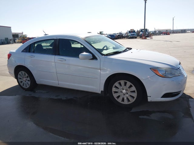 Aukcja sprzedaży 2012 Chrysler 200 Lx, vin: 1C3CCBAB4CN240812, numer aukcji: 44471910
