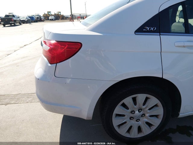 Aukcja sprzedaży 2012 Chrysler 200 Lx, vin: 1C3CCBAB4CN240812, numer aukcji: 44471910