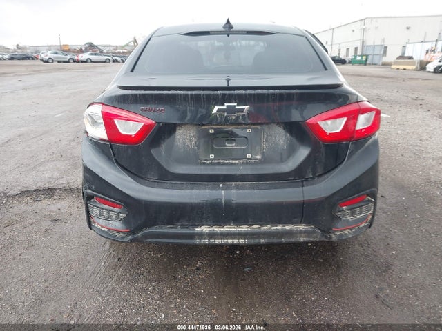 1G1BE5SM0H7251622 Chevrolet Cruze Lt Auto