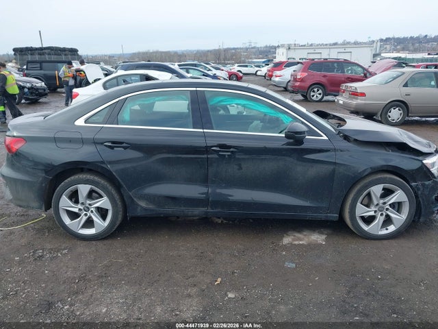 WAUGUDGY5PA053946 Audi A3 PREMIUM