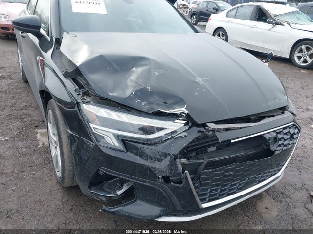 WAUGUDGY5PA053946 Audi A3 PREMIUM