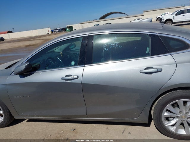 1G1ZD5ST1PF231943 Chevrolet Malibu Fwd 1lt
