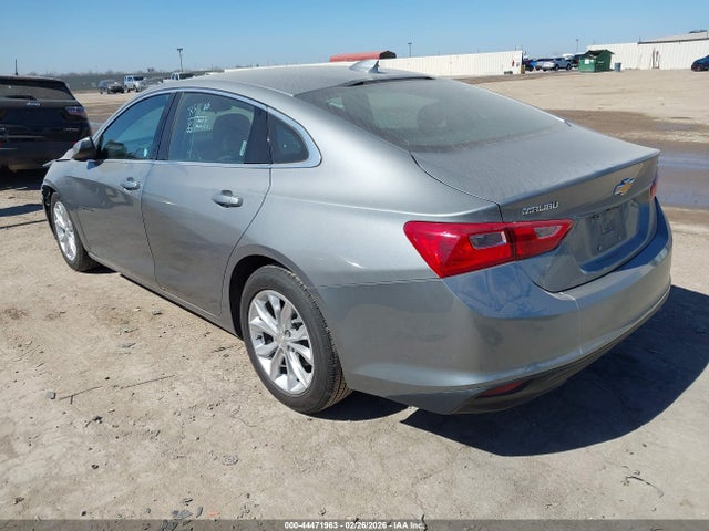 1G1ZD5ST1PF231943 Chevrolet Malibu Fwd 1lt