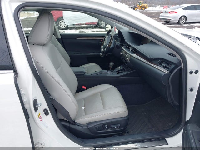 Aukcja sprzedaży 2015 Lexus Es 350, vin: JTHBK1GG9F2197497, numer aukcji: 44471964