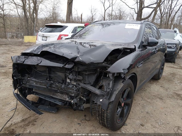 2018 JAGUAR F-PACE SADCJ2FX9JA321948 Photo 5