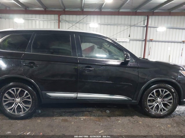Продаж на аукціоні авто 2017 Mitsubishi Outlander Se/sel, vin: JA4AD3A33HZ012079, номер лоту: 44471980