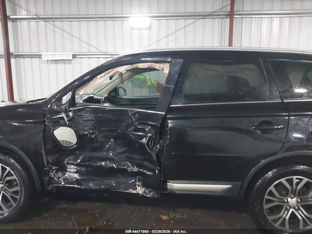 Продаж на аукціоні авто 2017 Mitsubishi Outlander Se/sel, vin: JA4AD3A33HZ012079, номер лоту: 44471980