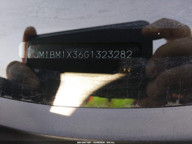 Продажа на аукционе авто 2016 Mazda Mazda3 S Grand Touring, vin: JM1BM1X36G1323282, номер лота: 44471987