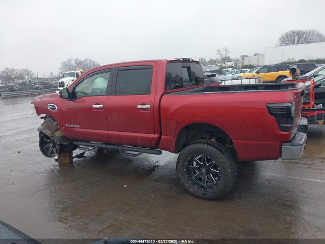 44472013 :رقم المزاد ، 1N6AA1EJ6HN527612 vin ، 2017 Nissan Titan Sv مزاد بيع