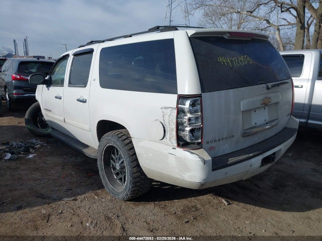 2007 CHEVROLET SUBURBAN 1500 3GNFK16337G139502 Photo 2