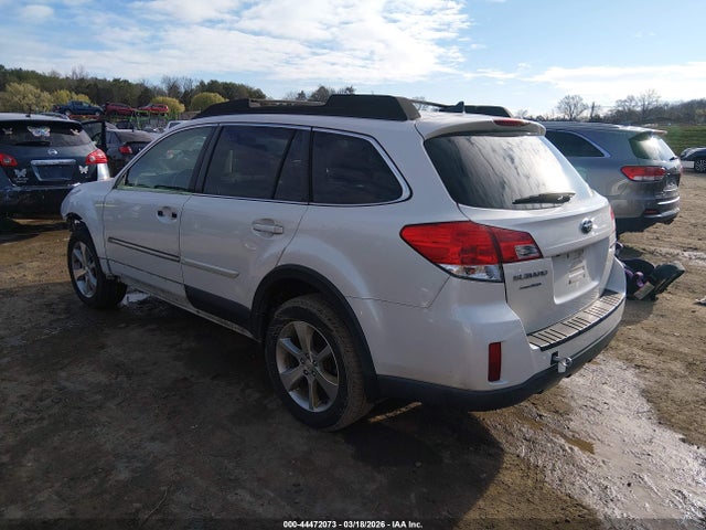 Aukcja sprzedaży 2014 Subaru Outback 2.5i Limited, vin: 4S4BRBLC4E3227869, numer aukcji: 44472073