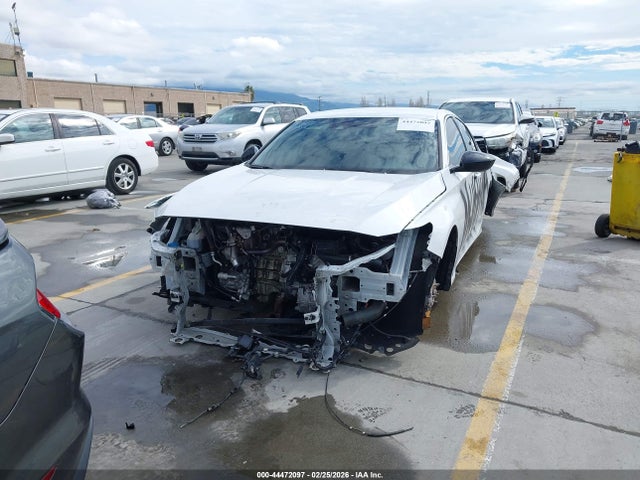 1HGCV1F33NA061240 Honda Accord Sport