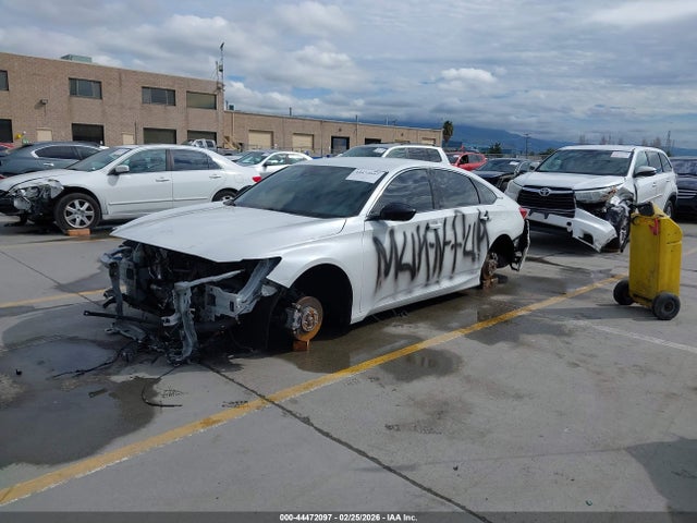1HGCV1F33NA061240 Honda Accord Sport