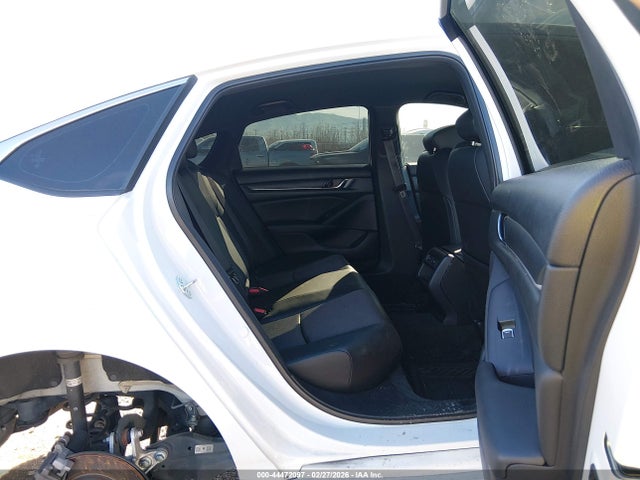 1HGCV1F33NA061240 Honda Accord Sport