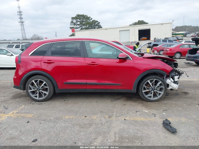 2020 Kia Niro Touring მანქანა იყიდება აუქციონზე, vin: KNDCC3LC2L5424069, აუქციონის ნომერი: 44472099