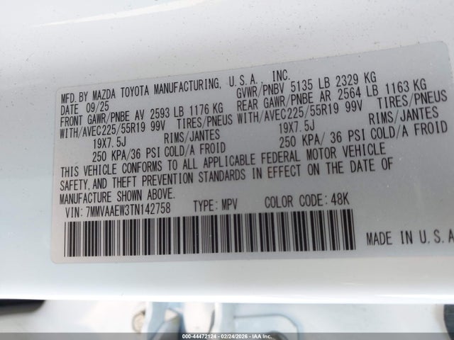 2026 Mazda Cx-50 Hybrid Premium Plus მანქანა იყიდება აუქციონზე, vin: 7MMVAAEW3TN142758, აუქციონის ნომერი: 44472124