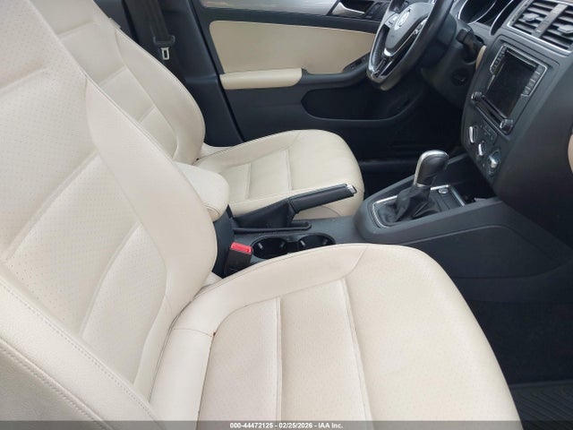 3VWDB7AJXHM309203 Volkswagen Jetta 1.4t Se