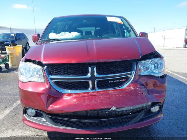 44472135 :رقم المزاد ، 2C4RDGCG8KR600738 vin ، 2019 Dodge Grand Caravan Sxt مزاد بيع